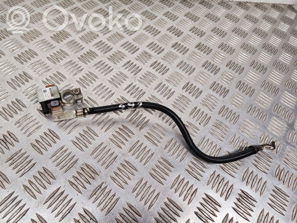 Ford Focus Minusinis laidas (akumuliatoriaus) 
