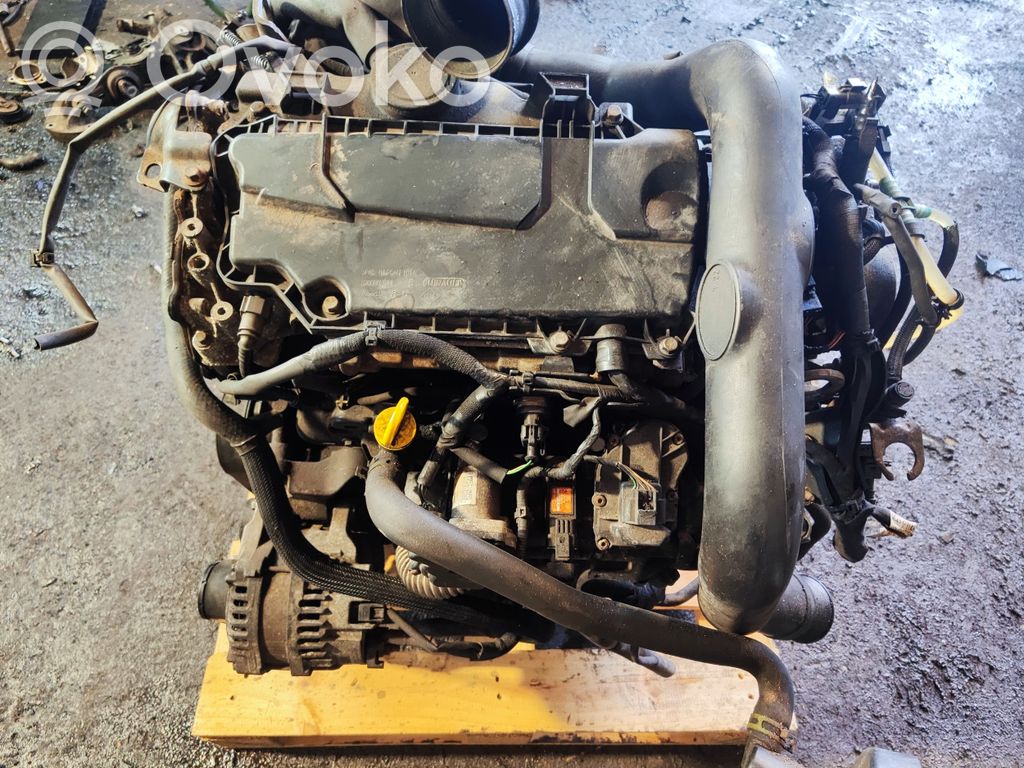 Opel Movano B Двигатель 