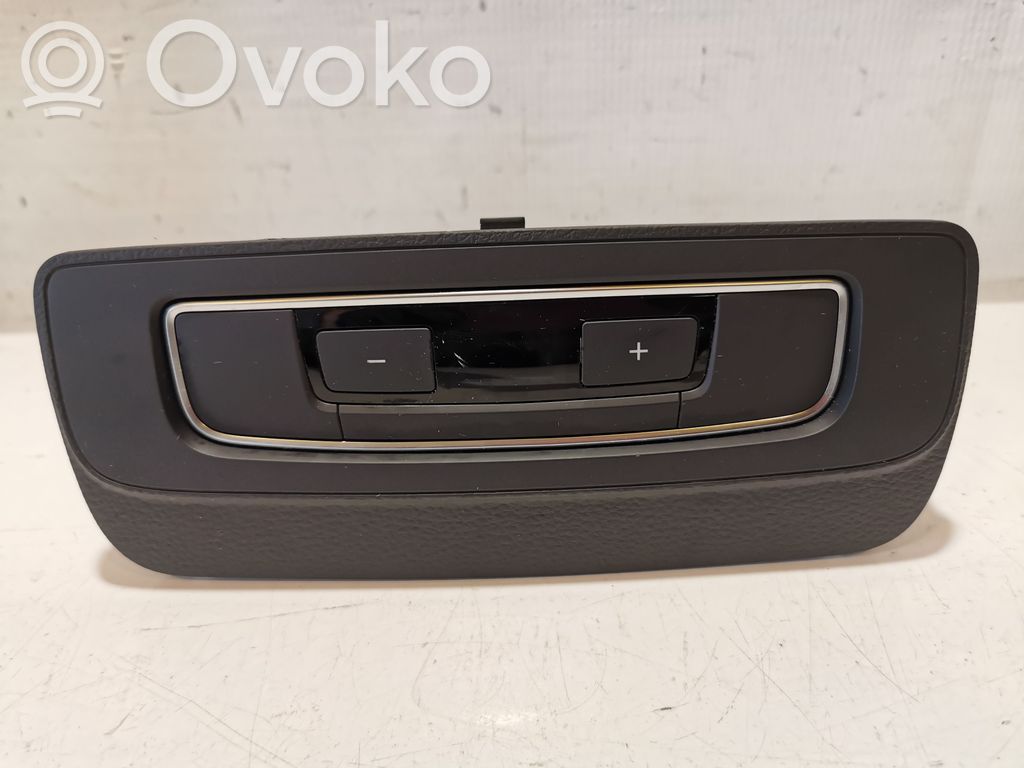 Climate control unit   4M0863289