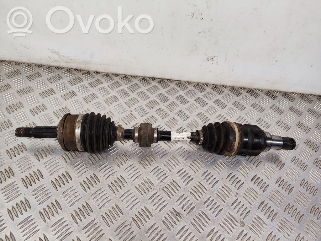 Toyota Auris E180 Priekinis pusašis 
