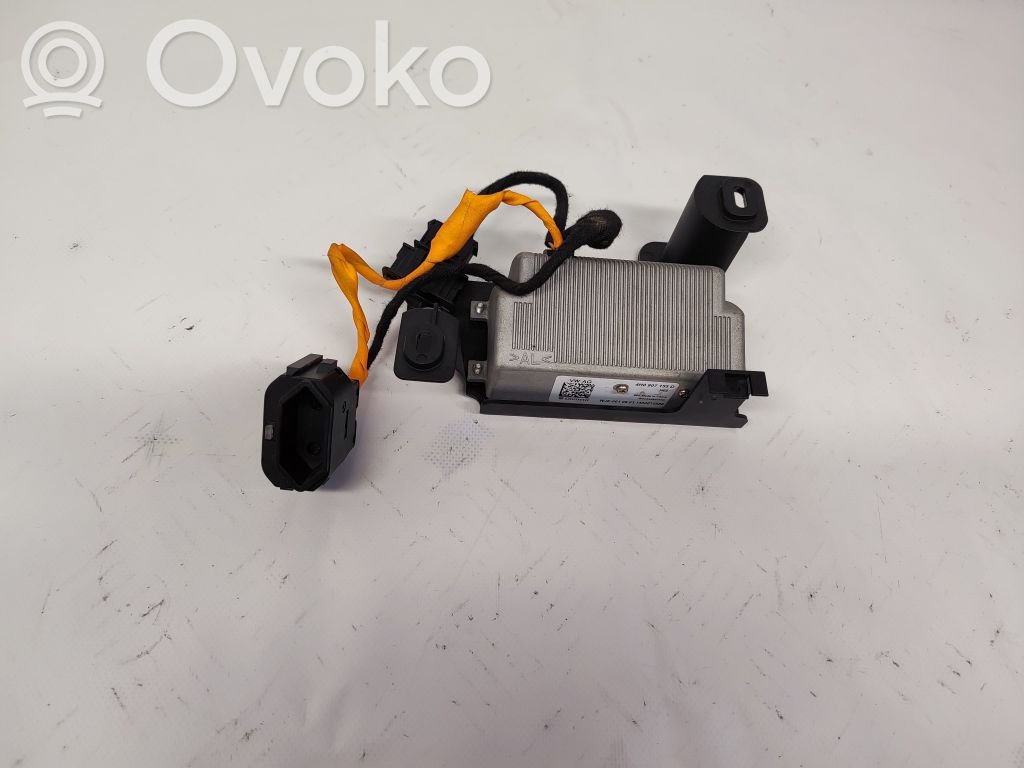 Volkswagen Golf VII Voltage converter inverter 