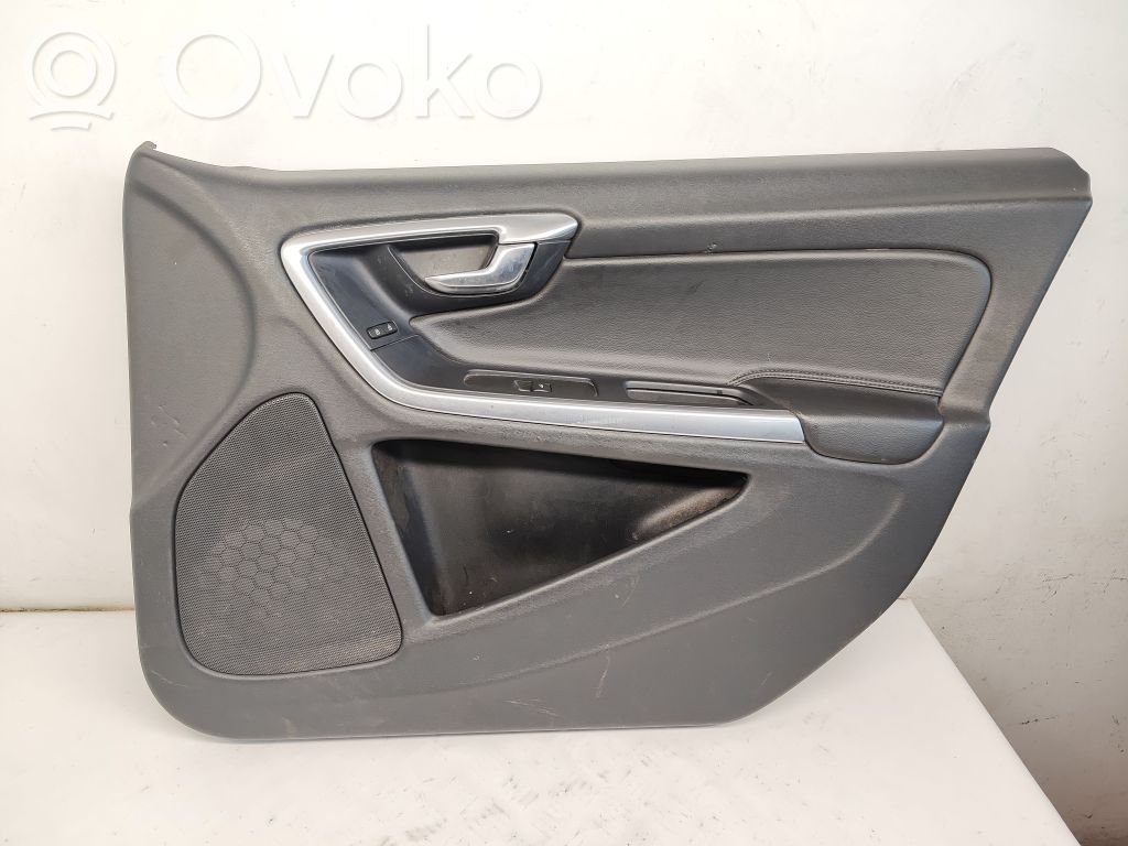 Volvo V60 Front door card panel trim 