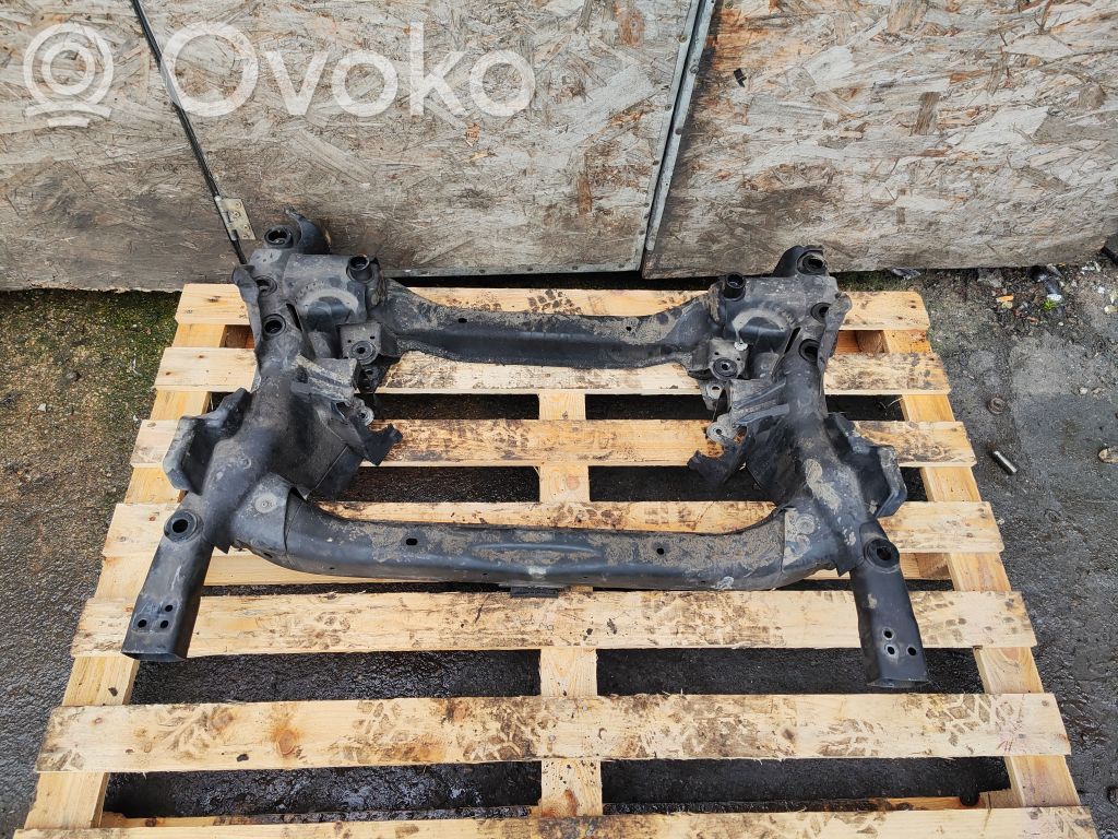 Etuapurunko   A2134918500