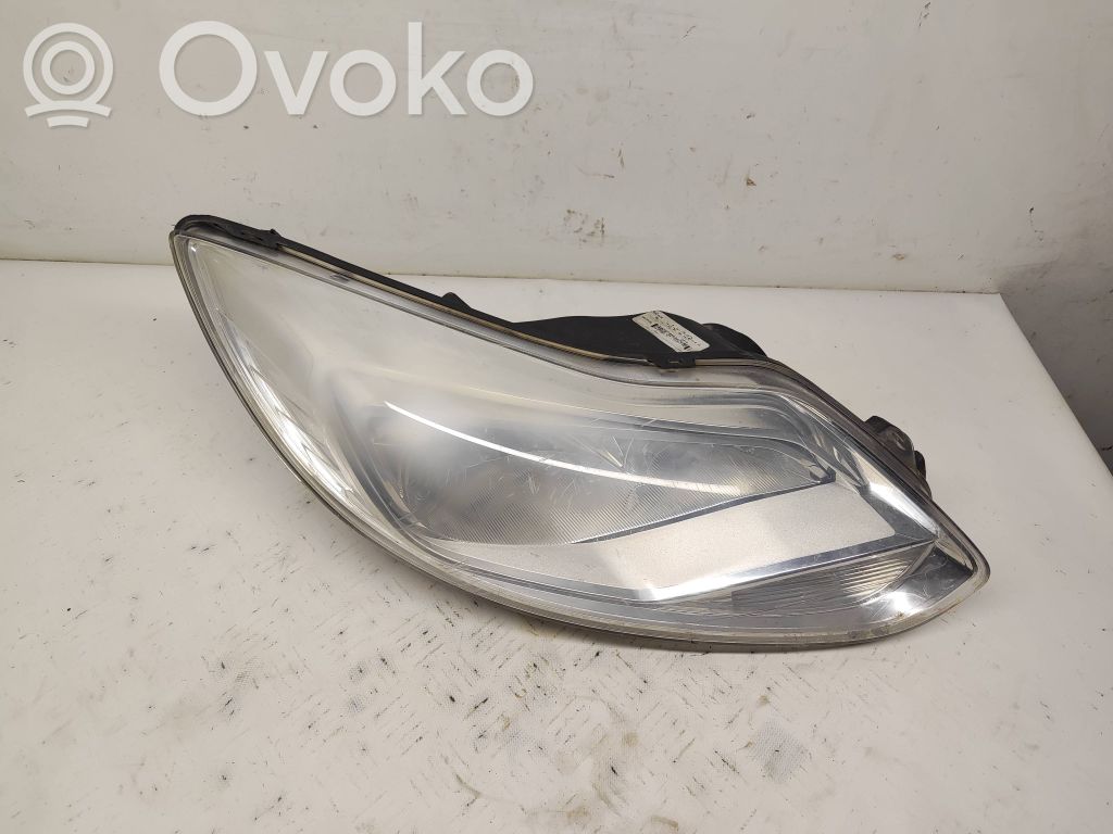 Ford Focus Headlight/headlamp 