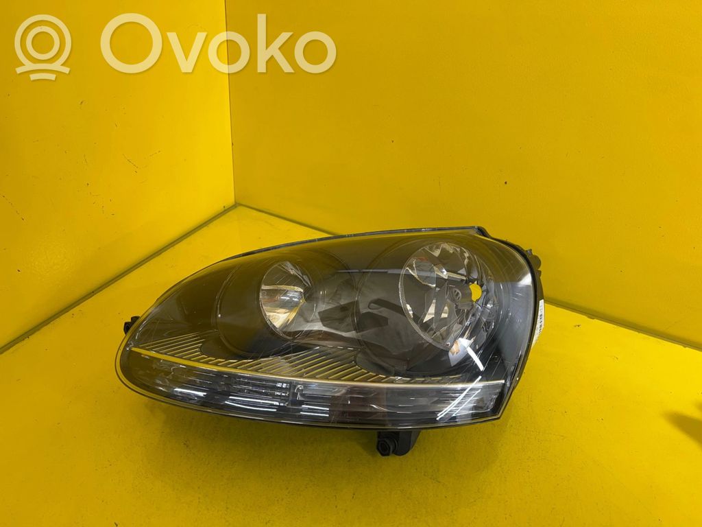 Volkswagen Jetta V Lampa przednia 