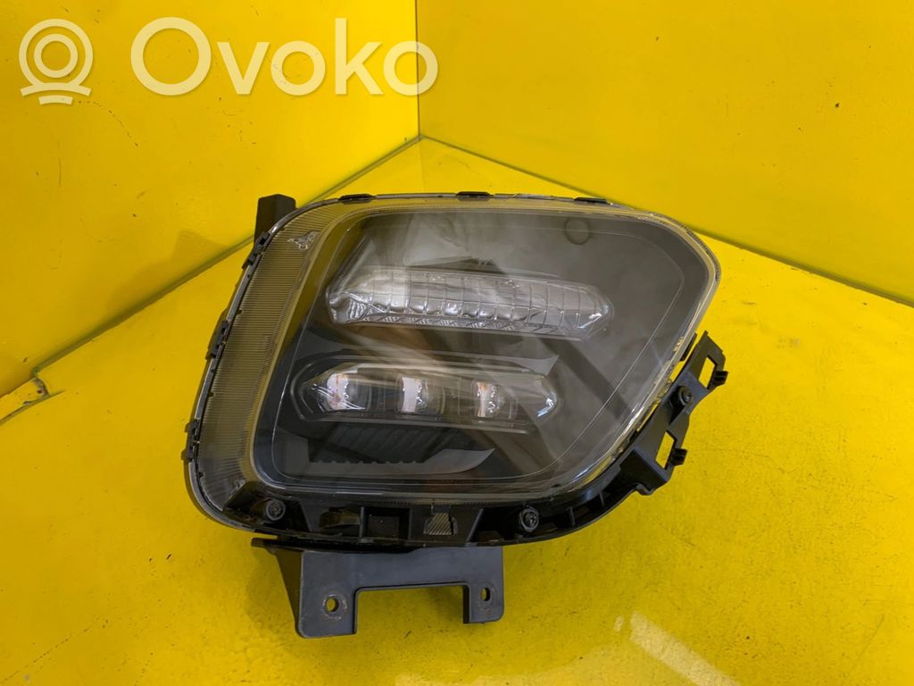 KIA Soul Lampa przednia 