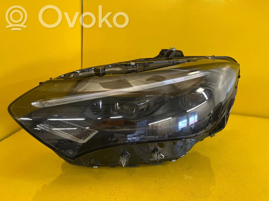 Mercedes-Benz EQE v295 Lampa przednia 