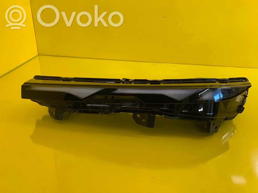 BMW XM Headlight/headlamp 