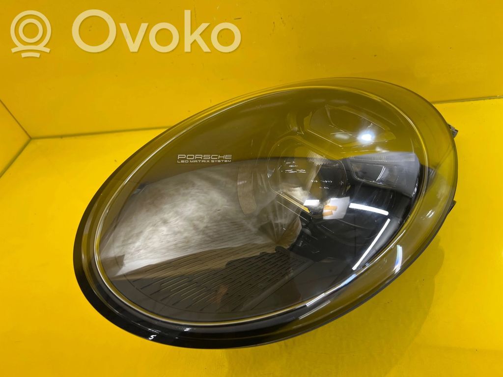 Porsche 992 Scheinwerfer 