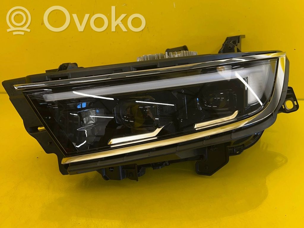 Opel Astra L Scheinwerfer 