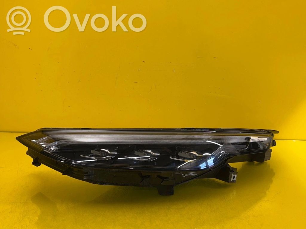 Maxus Euniq 6 Headlight/headlamp 