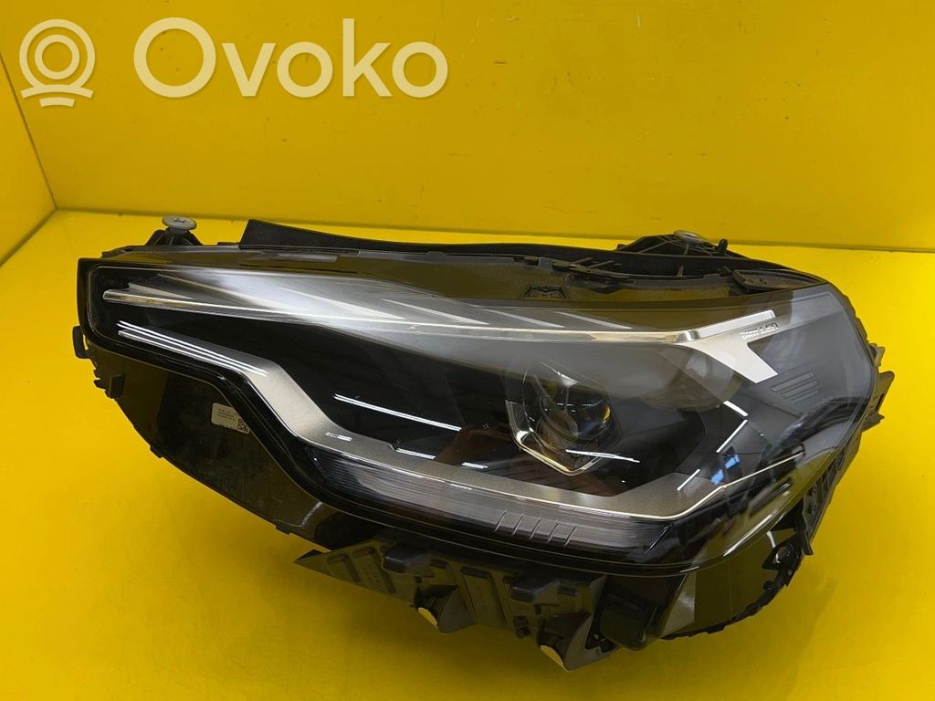 BMW 2 G42 Lampa przednia 