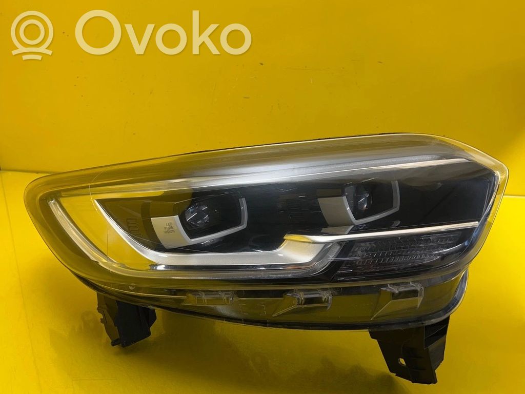 Renault Kadjar Lampa przednia 