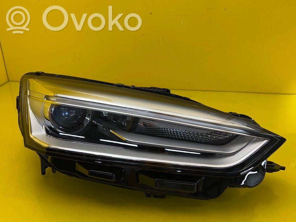 Audi A5 Headlight/headlamp 