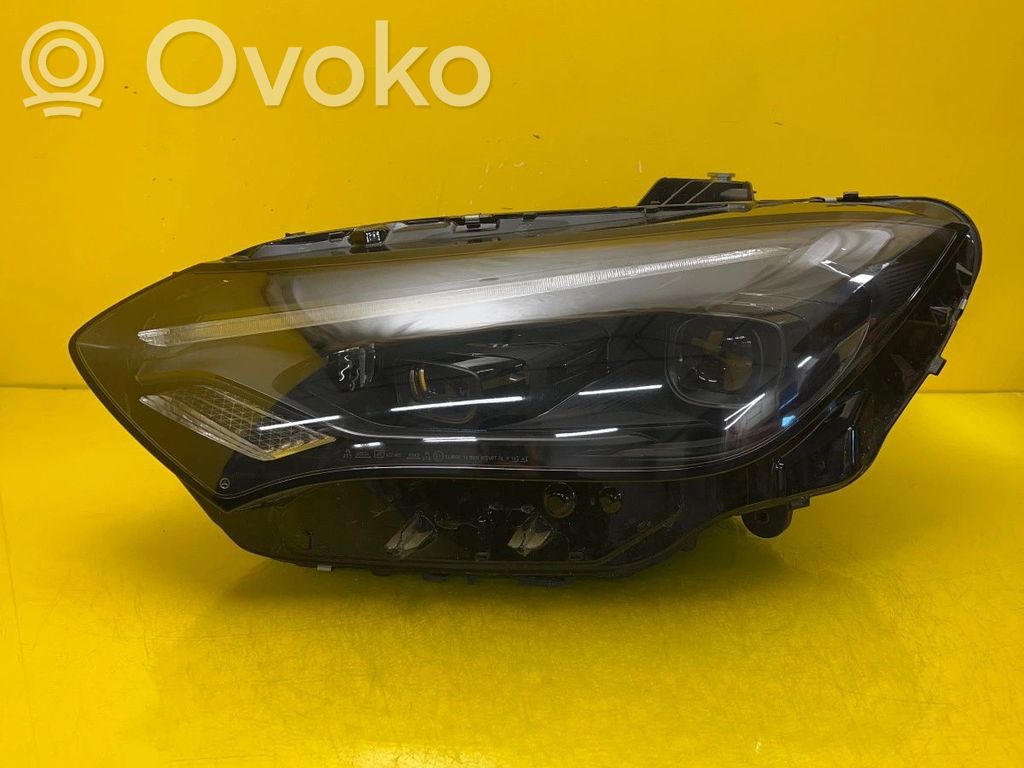 Mercedes-Benz EQE v295 Lampa przednia 