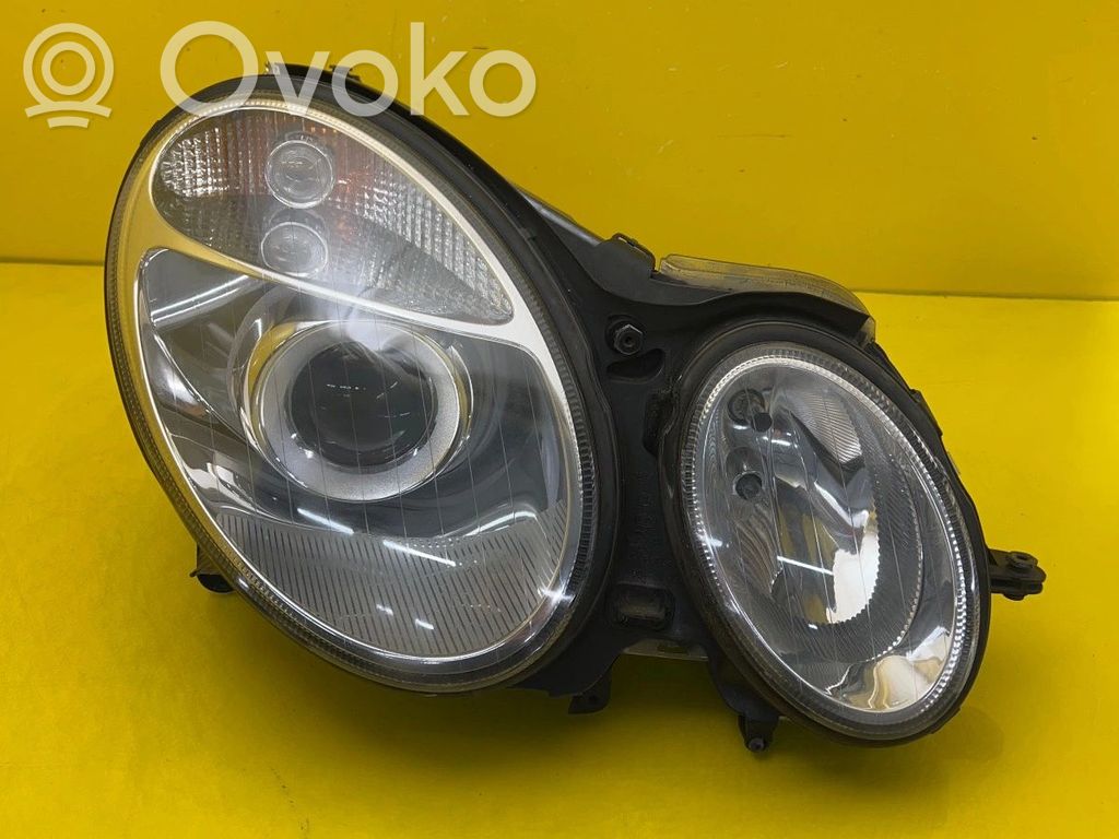 Mercedes-Benz E W211 Lampa przednia 