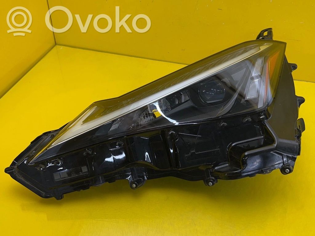 Lexus UX Priekšējais lukturis 