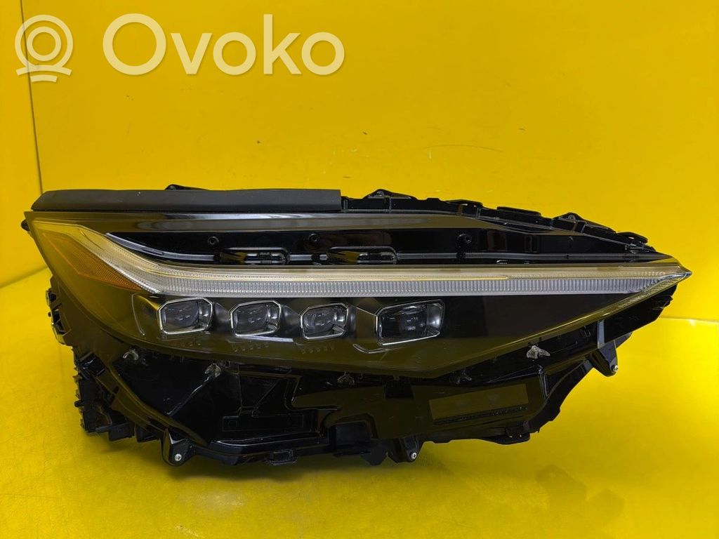 Toyota bZ4X Priekšējais lukturis 