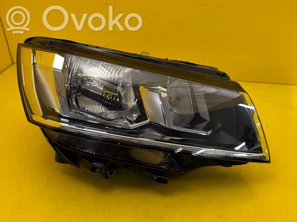 Volkswagen Multivan T6 Lampa przednia 