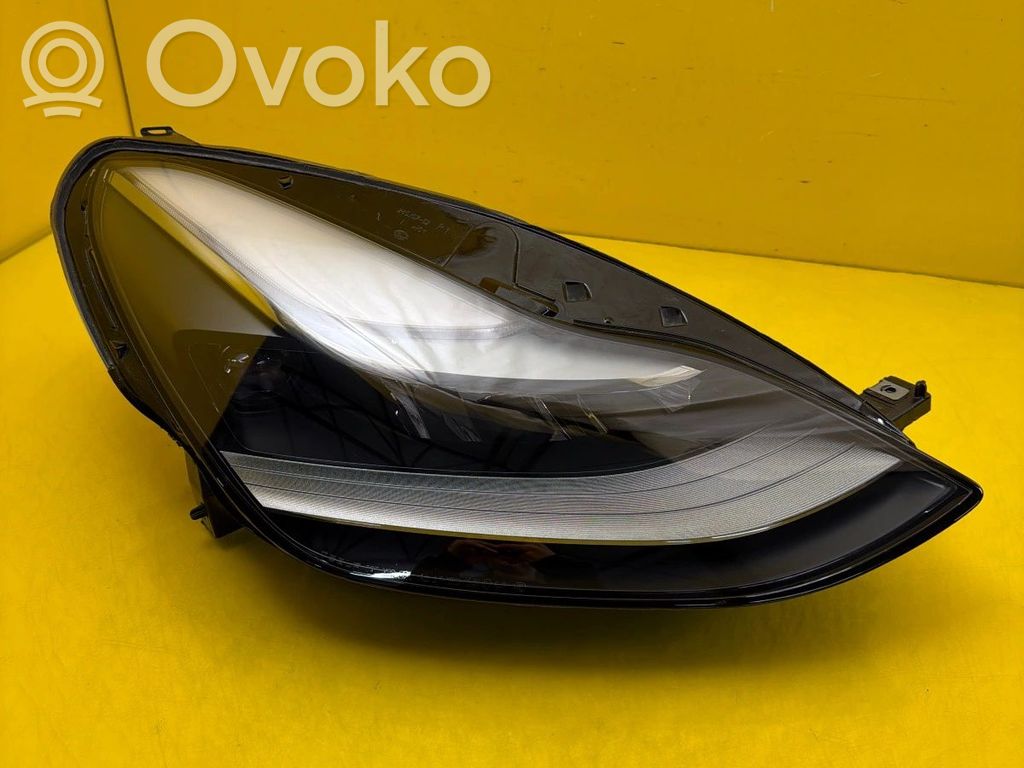 Tesla Model Y Headlight/headlamp 