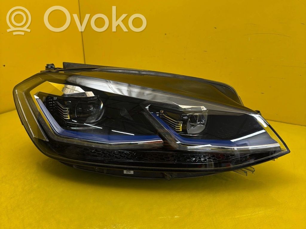 Volkswagen Golf VII Scheinwerfer 