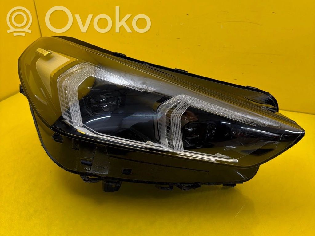 BMW X1 U11 Lampa przednia 