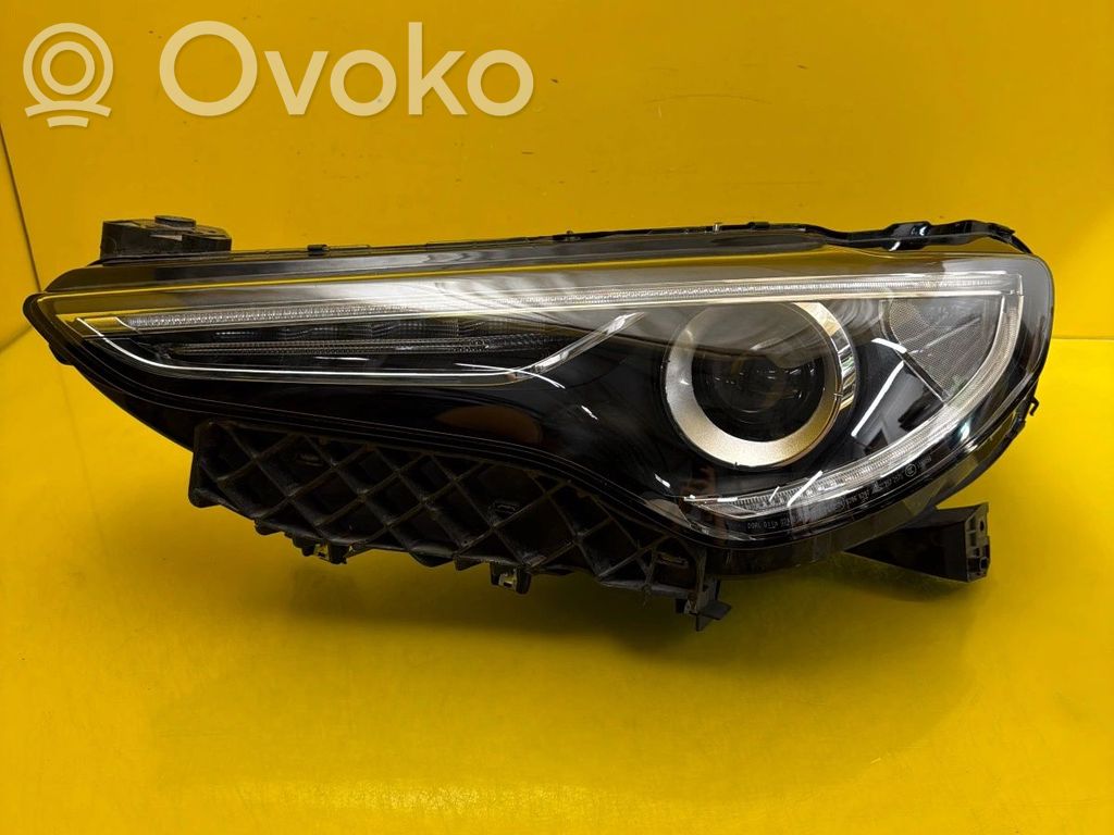 Alfa Romeo Stelvio Lampa przednia 