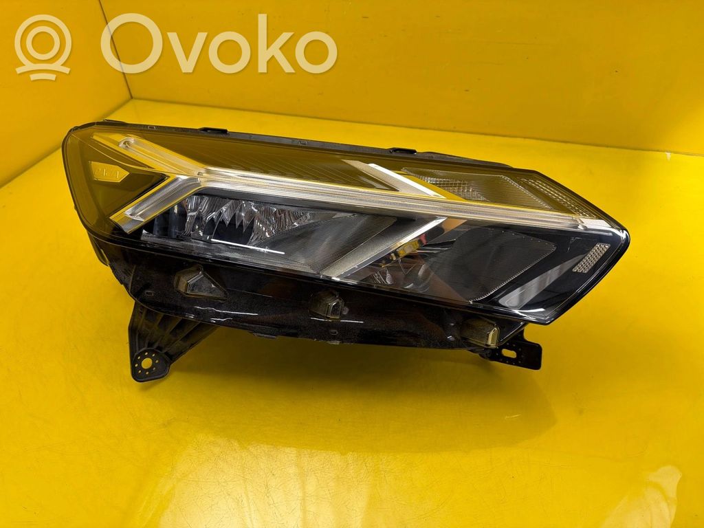 Dacia Sandero III Lampa przednia 
