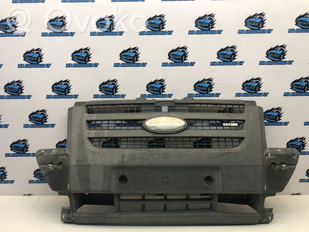 Ford Transit Rejilla delantera 