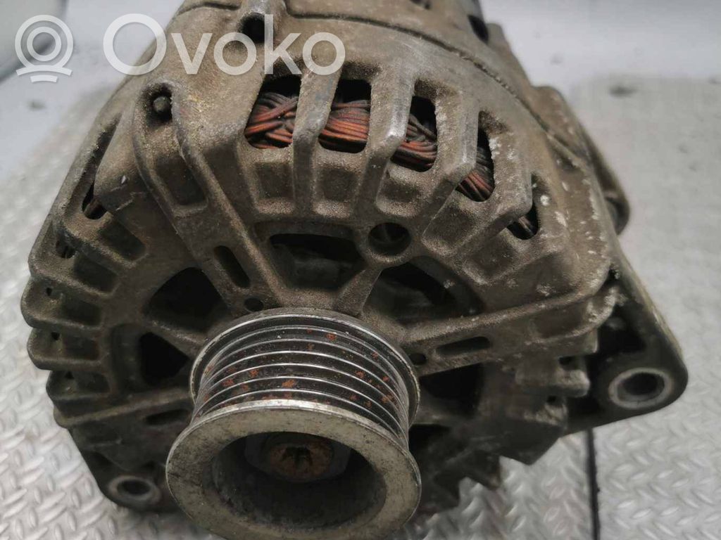 Mercedes-Benz E W212 Alternator 