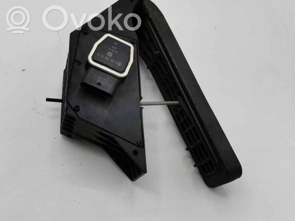 Mercedes-Benz GLK (X204) Accelerator throttle pedal 