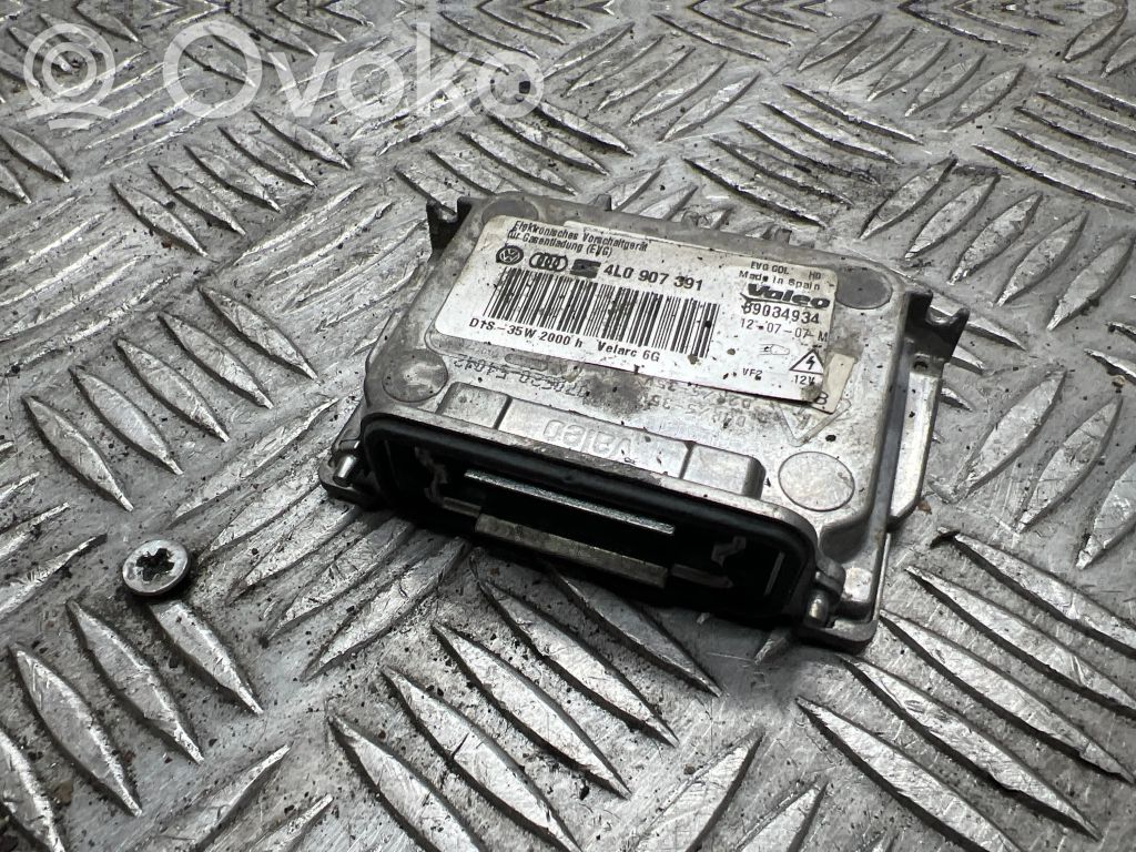 Audi Q7 4L Žibinto blokelis/ (xenon blokelis) 