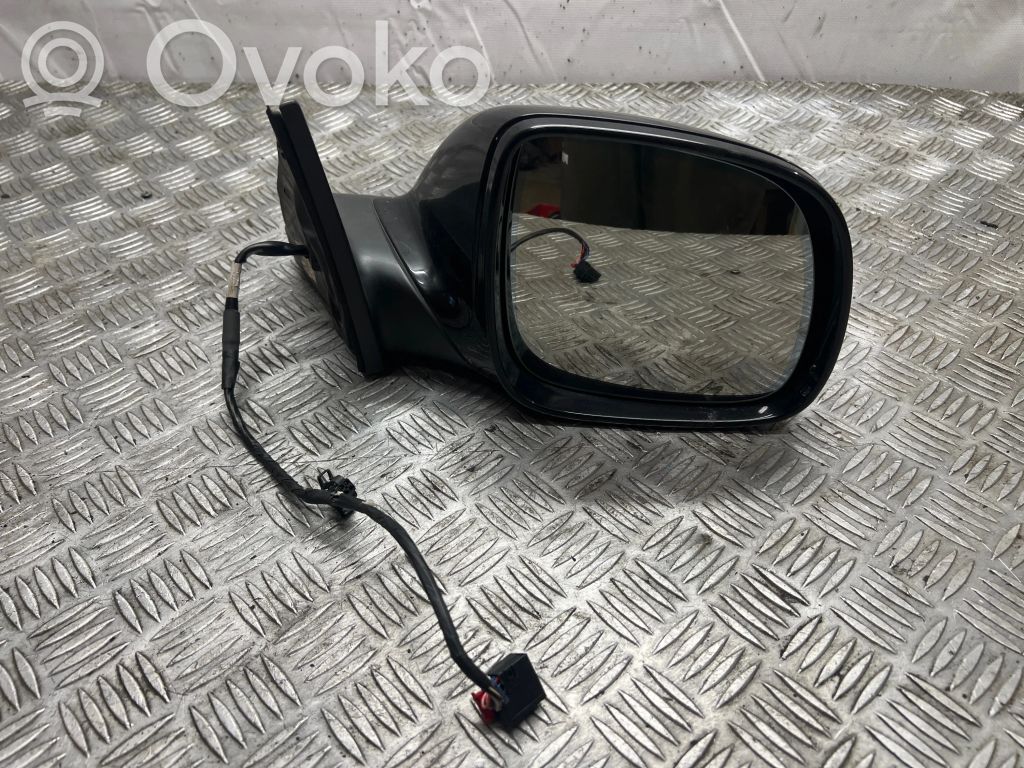 Audi Q7 4L Elektryczne lusterko boczne drzwi przednich 