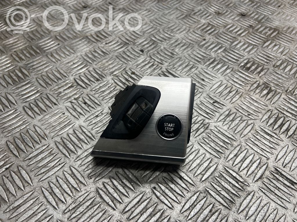 Stacyjka   26009160,1086251,26067360