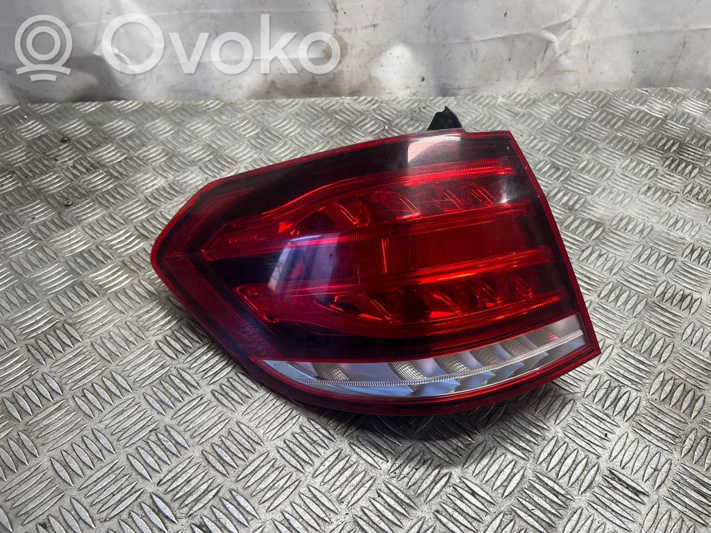 Mercedes-Benz E W212 Lampă spate în caroserie 