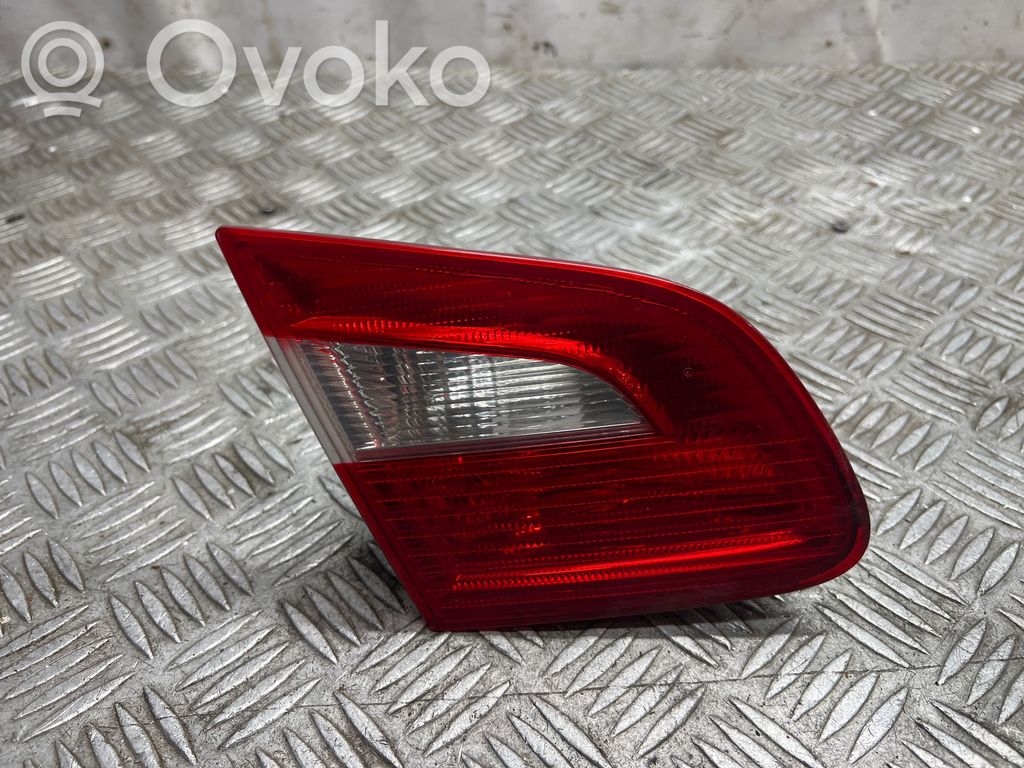 Skoda Superb B6 (3T) Tailgate rear/tail lights 