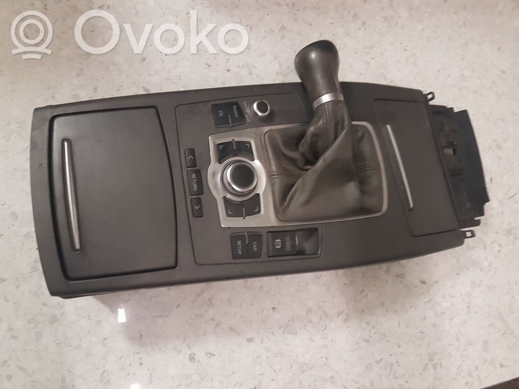 Audi A6 S6 C6 4F Consola central 