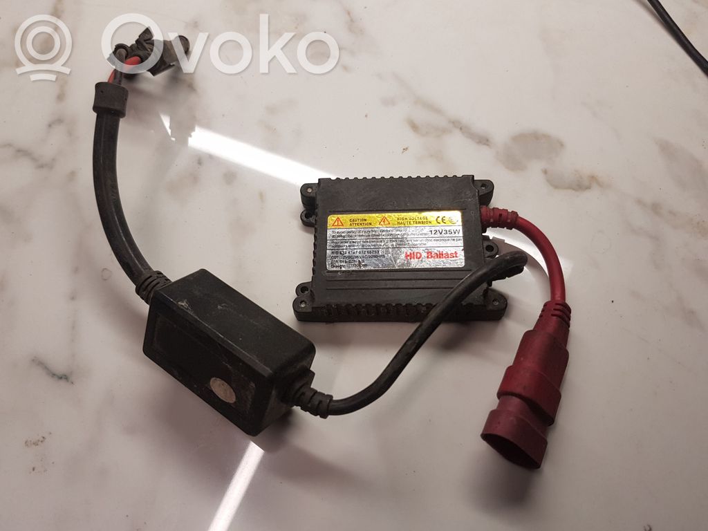 KIA Ceed Lastre de faros xenón 