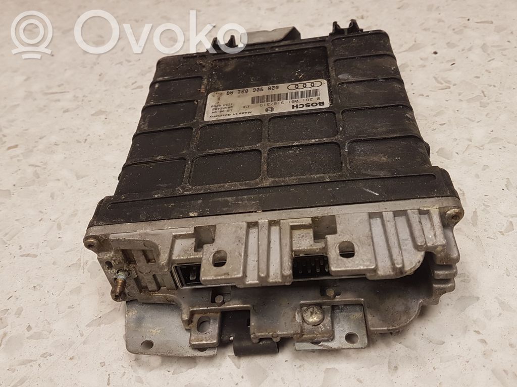 Audi 80 90 S2 B4 Sterownik / Moduł ECU 