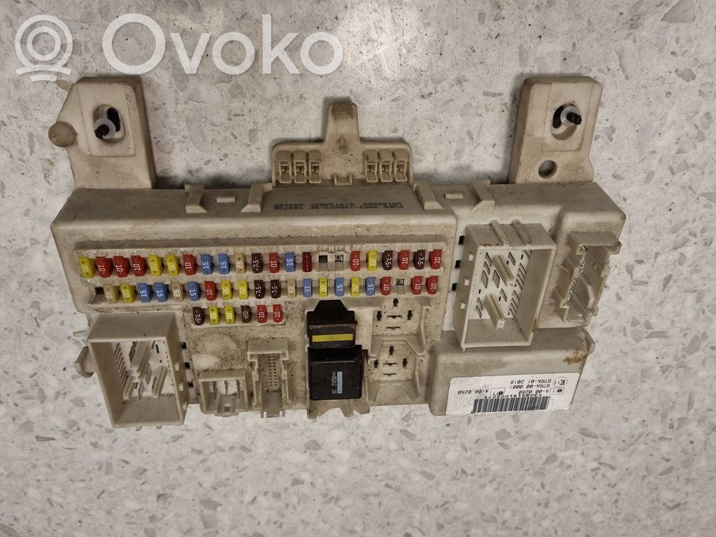 Ford Focus C-MAX Juego de caja de fusibles 