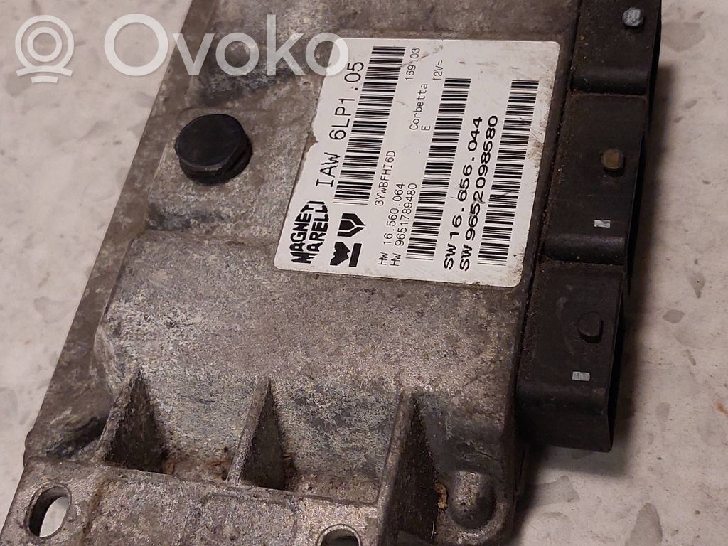 Peugeot 407 Engine control unit/module 
