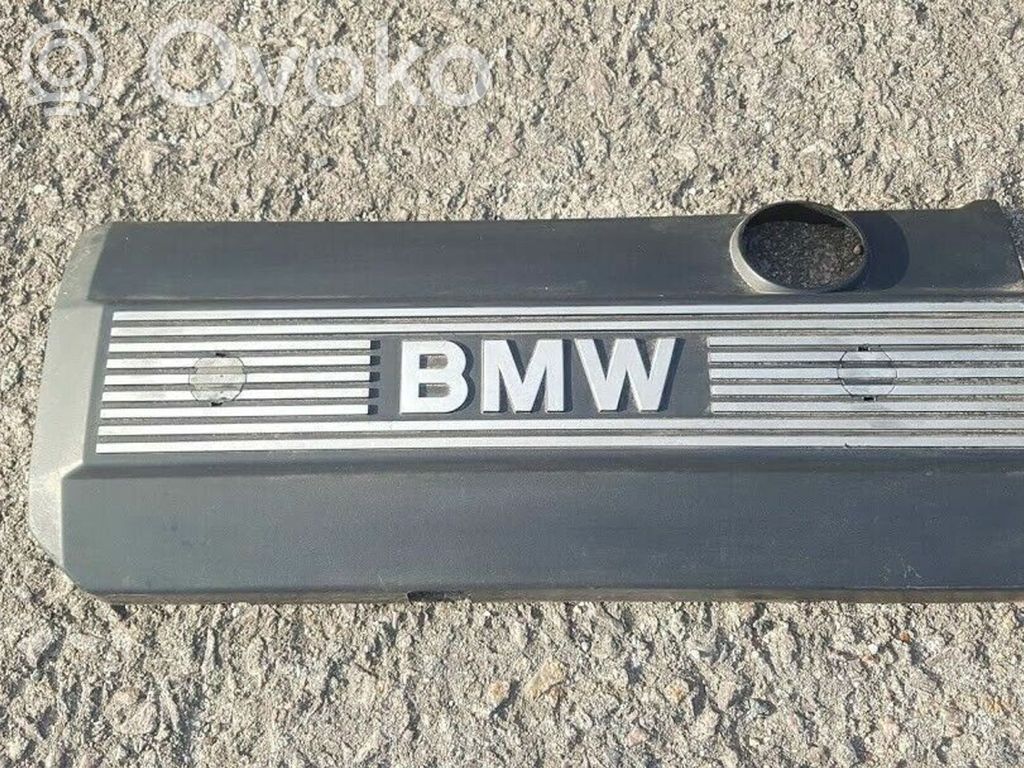 BMW 5 E39 Motorabdeckung 