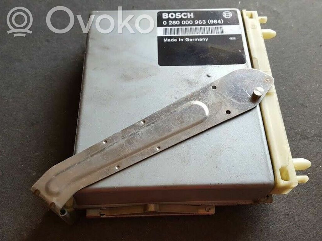 Volvo 850 Engine control unit/module 