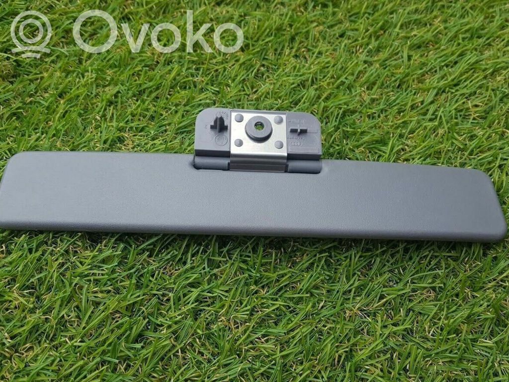 Häikäisysuoja   8D0858555