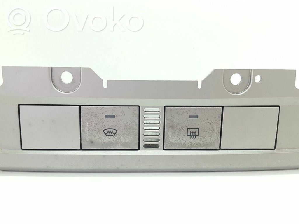 Ford Focus Windscreen/window heater switch 