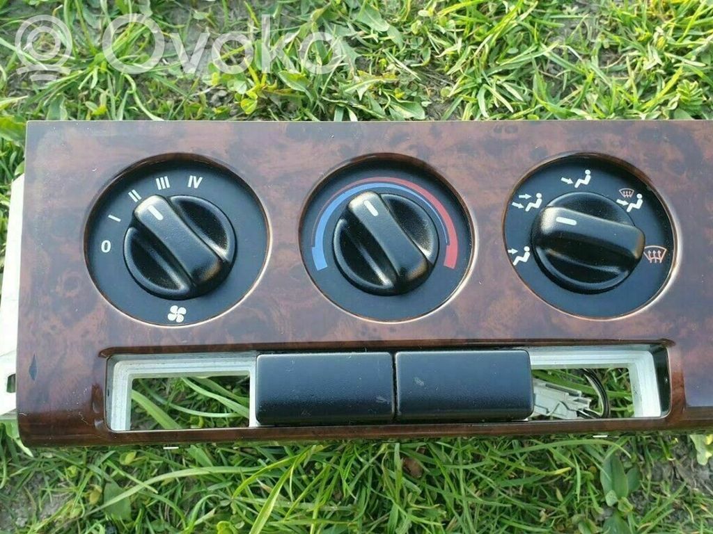 Climate control unit   JFC102030
