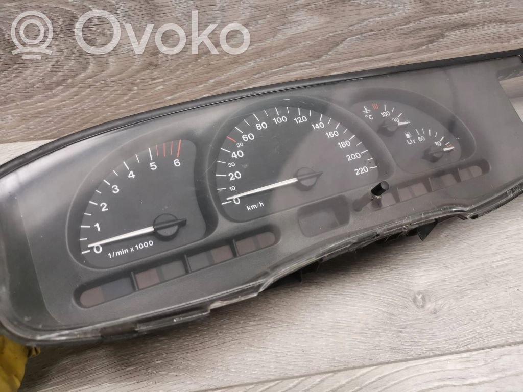 Opel Vectra B Spidometrs (instrumentu panelī) 