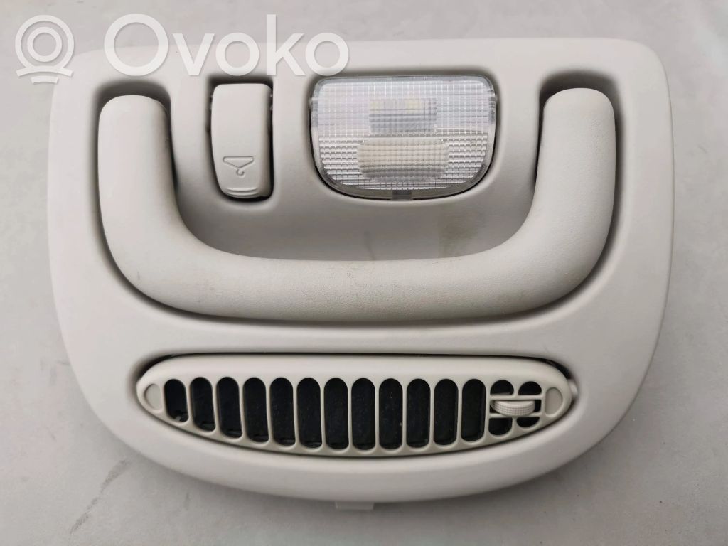 Chrysler Voyager Galinių vietų apšvietimo žibintas 