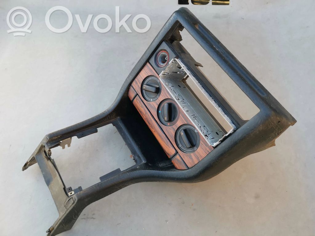 Audi 100 200 5000 C3 Console centrale 