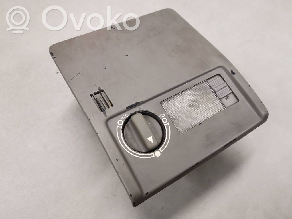 Światło fotela przedniego   895877829A,84387A